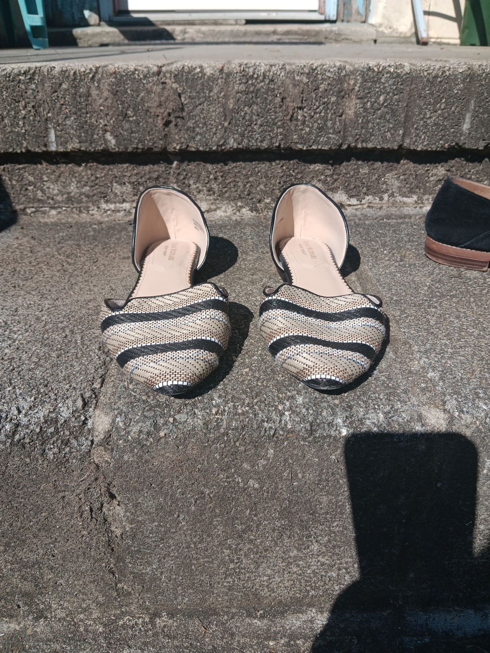 Isaac Mizrahi Striped D'Orsay Flats in Black and Natural
